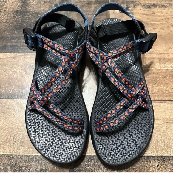 Chaco Multicolor Strapped Sandals - Picture 2 of 6